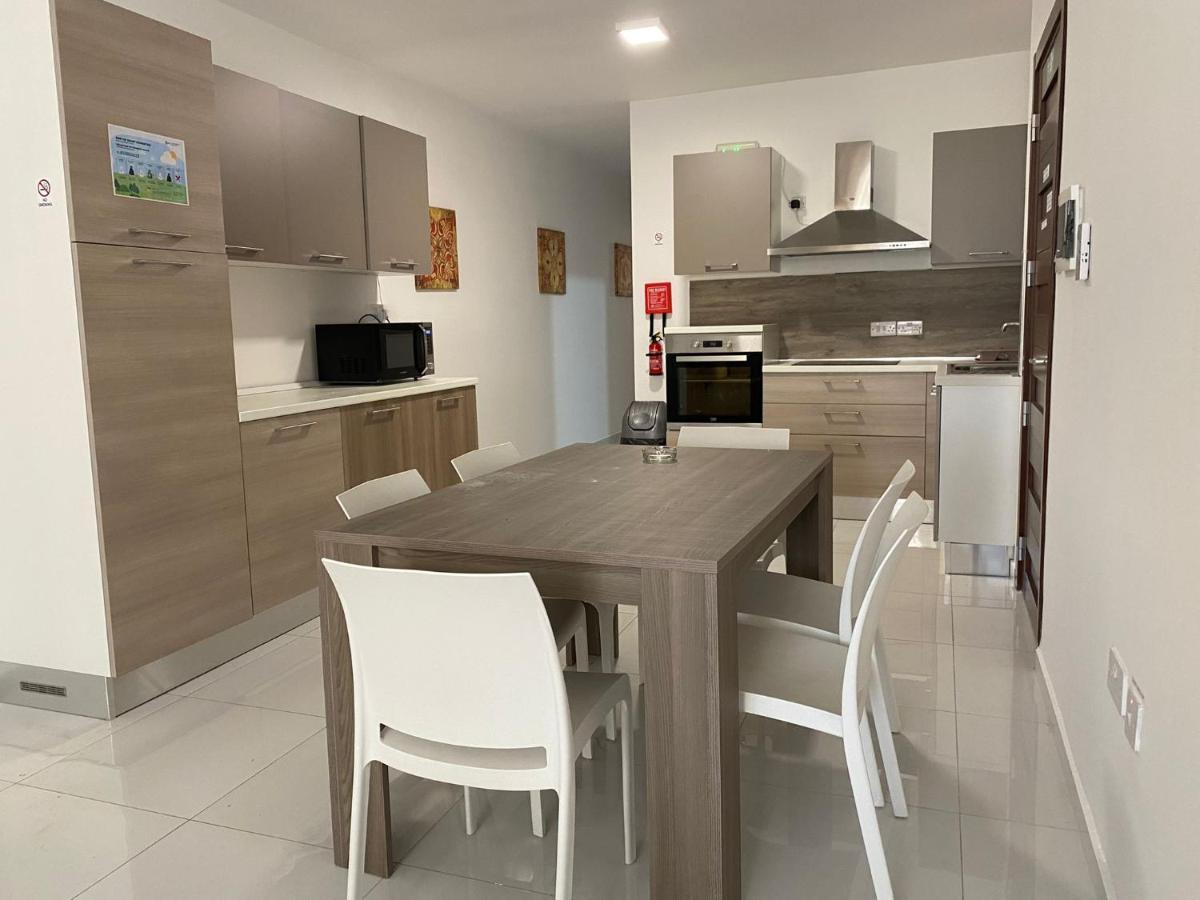 Appartement Sunrise Court à Marsaskala Extérieur photo