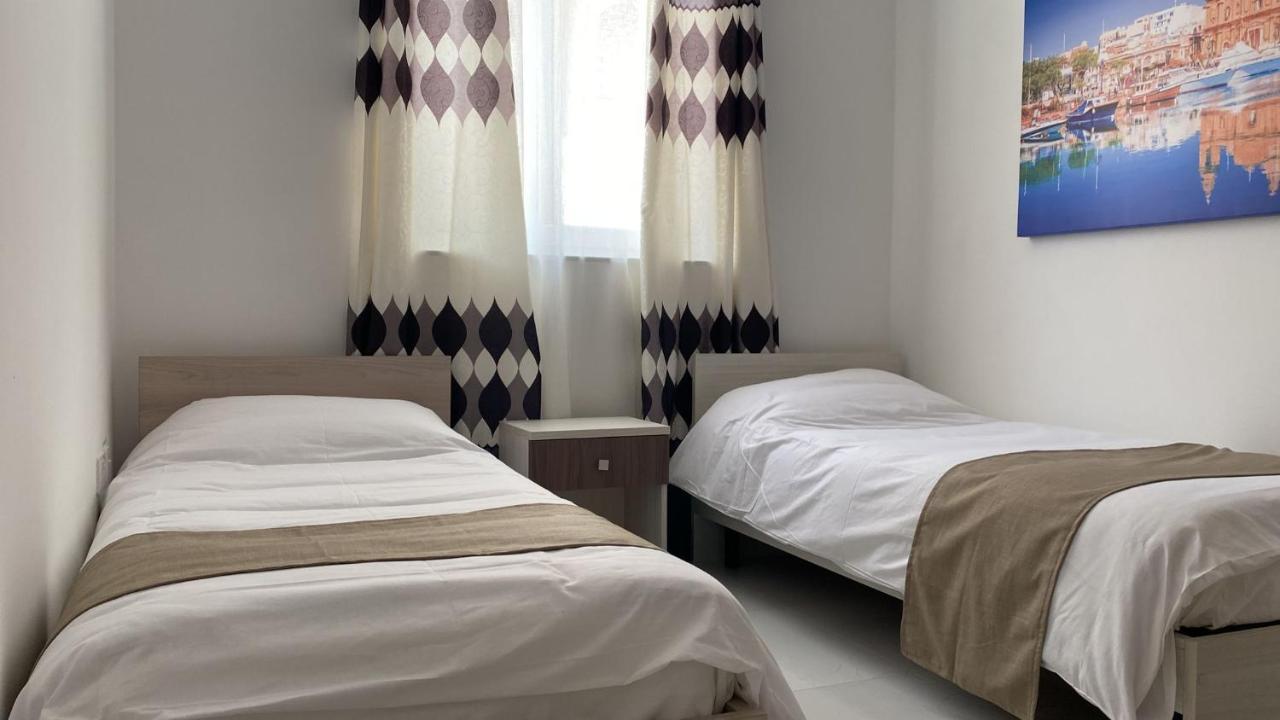Appartement Sunrise Court à Marsaskala Extérieur photo